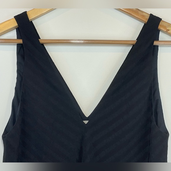 NWOT Everlane The City Stripe Midi Dress in Black Size 4 - Picture 10 of 16